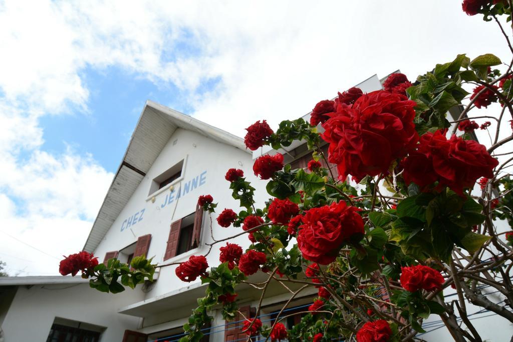 Hotel Chez Jeanne Ανταναναρίβο Εξωτερικό φωτογραφία
