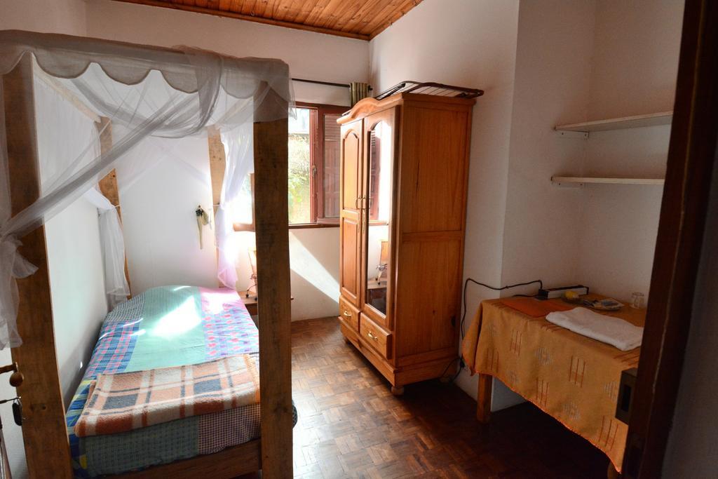 Hotel Chez Jeanne Ανταναναρίβο Εξωτερικό φωτογραφία