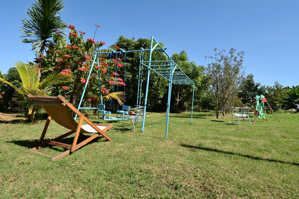 Hotel Chez Jeanne Ανταναναρίβο Εξωτερικό φωτογραφία